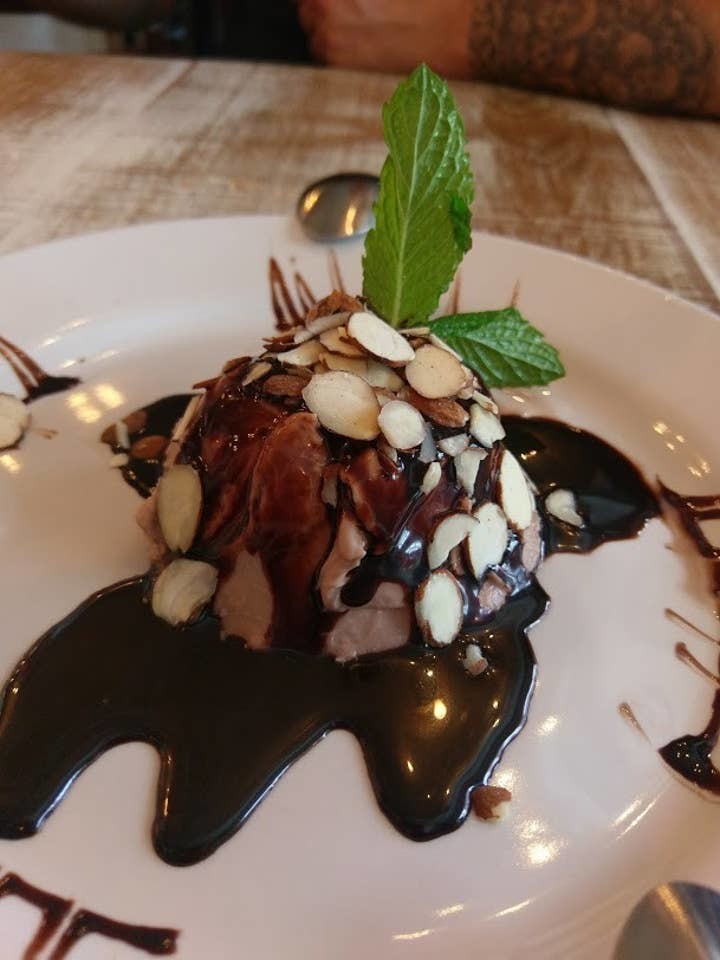 Sapori Trattoria