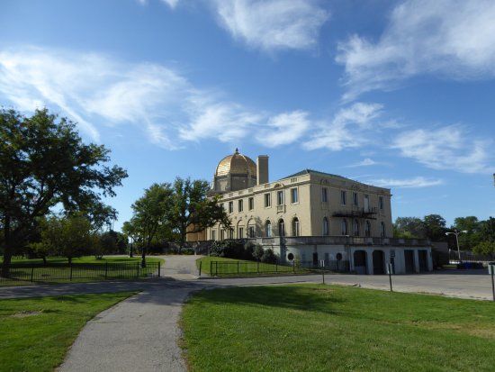Garfield Park Fieldhouse