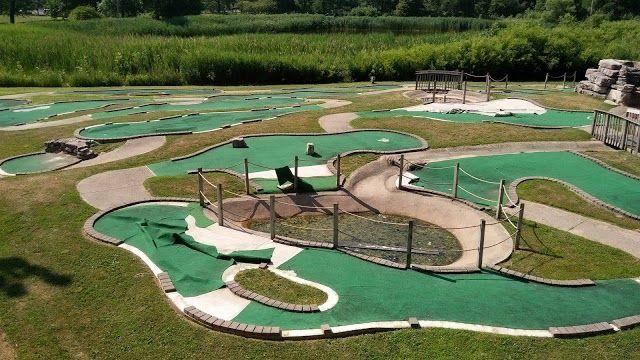 Douglas Park Mini Golf